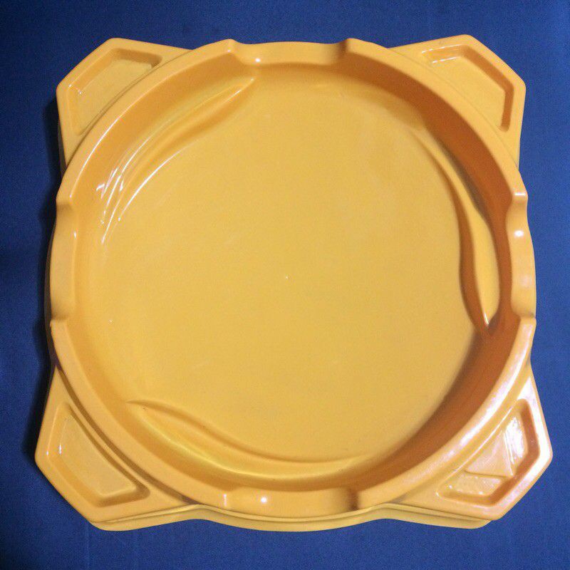 SMALL BEYBLADE STADIUM WITH FREE 