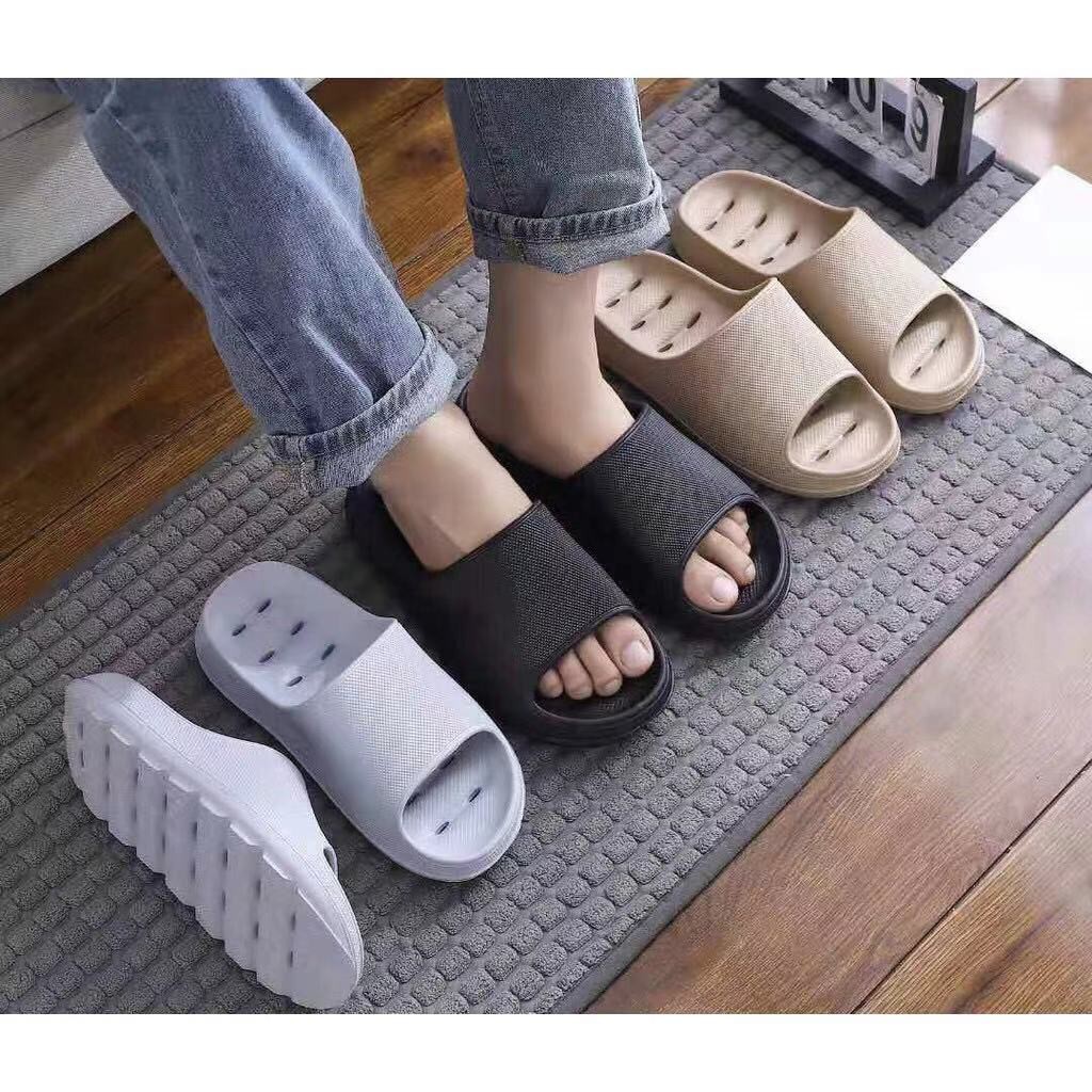 Japanese thick soled bathroom quickdrying slippers home indoor