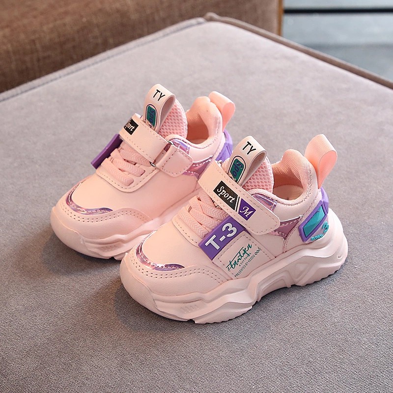 infant pink shoes