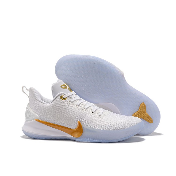 kobe mamba focus basketball shoes womens