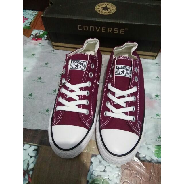 maroon converse shoes womens