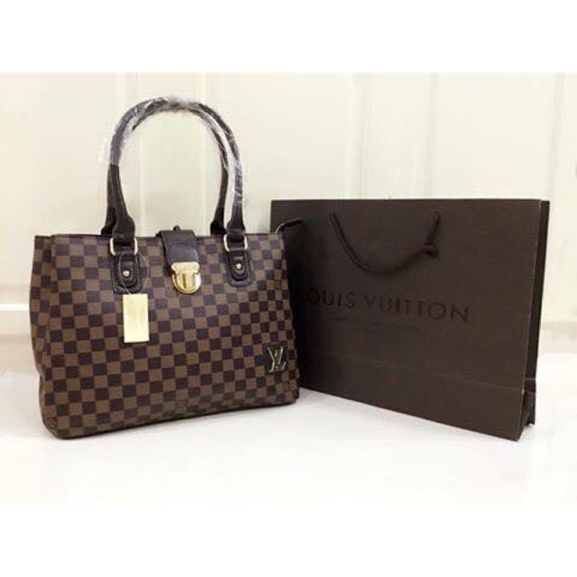 lv shoulder bag price