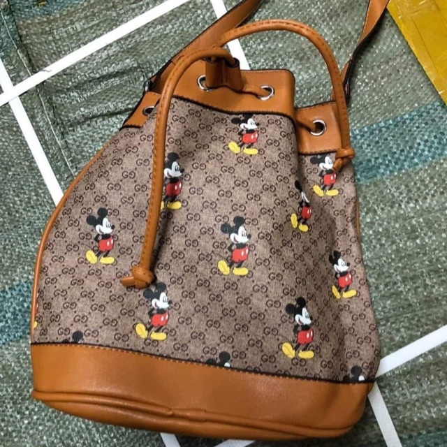 gucci mickey bucket