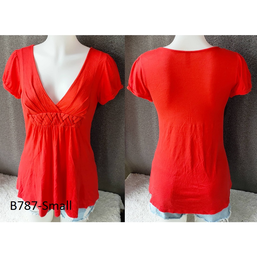 High Quality Assorted Ladies Round and Collar, Long/Short Sleeves Blouses ( USA PreLoved