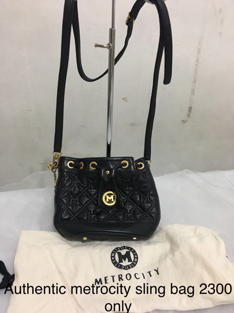 metro city sling bag price