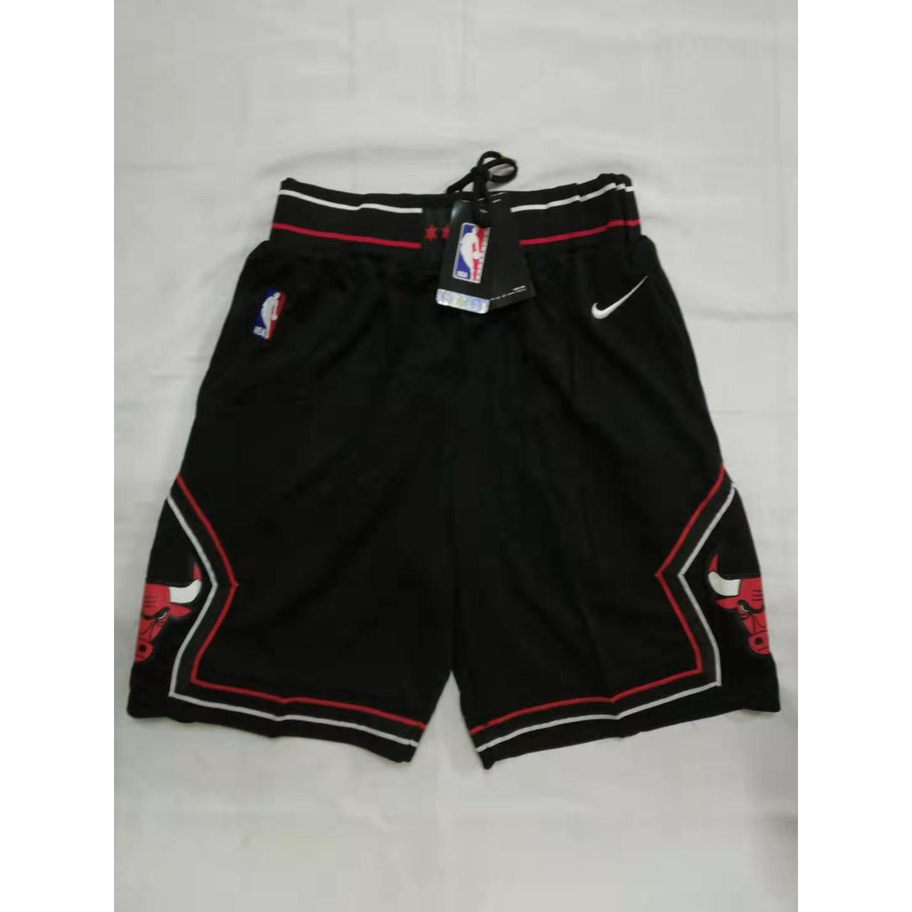 chicago bulls jersey and shorts