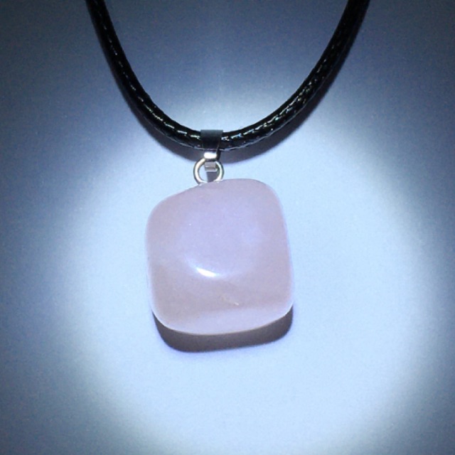 authentic rose quartz necklace