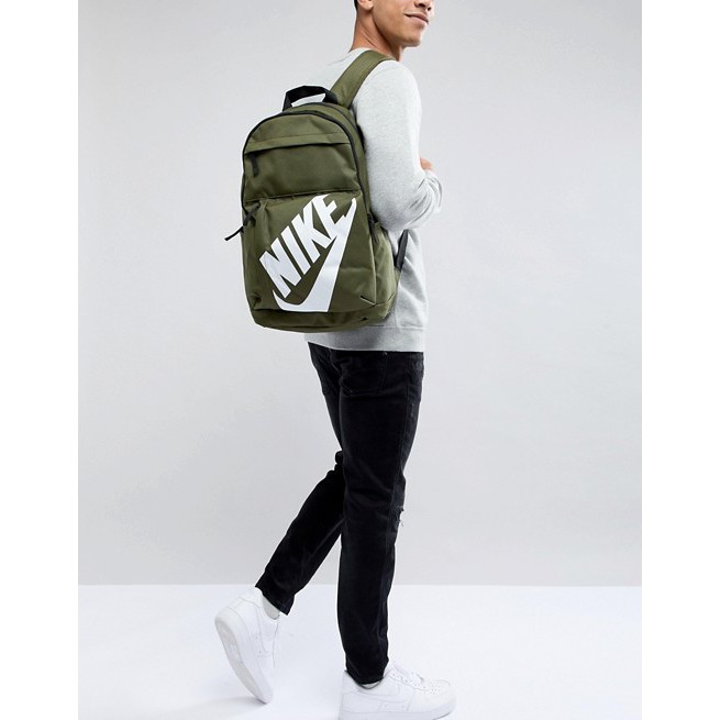 nike elemental 25l backpack