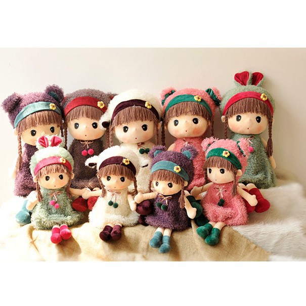 hwd dolls