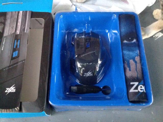 Zeus M330 High Speed Gaming Mouse with Mouse Pad | Shopee Philippines