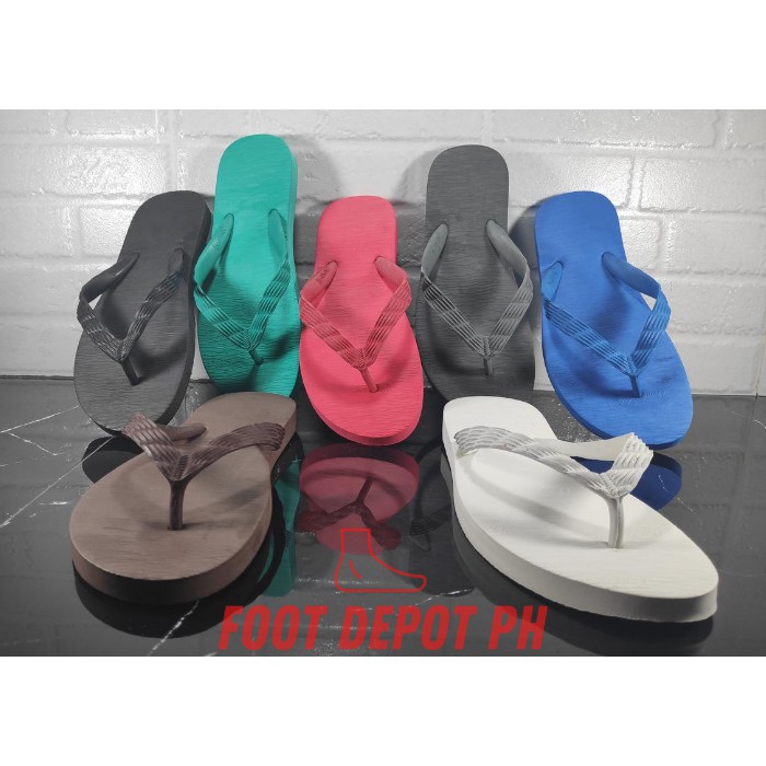 beachwalk slippers black