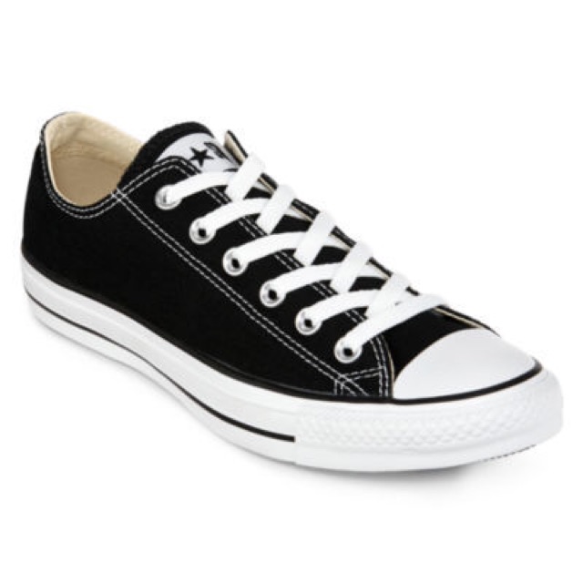 converse low cut black and white