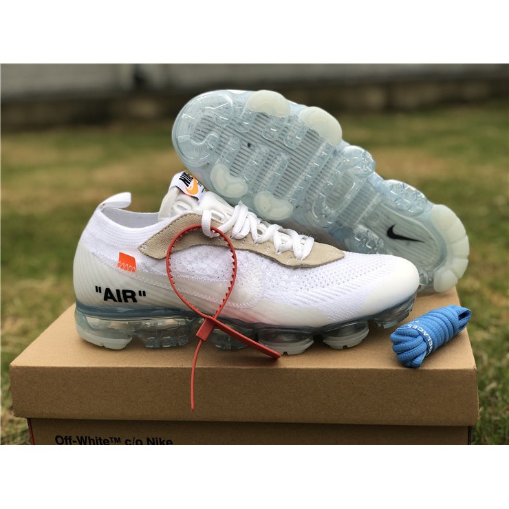 vapormax total sports
