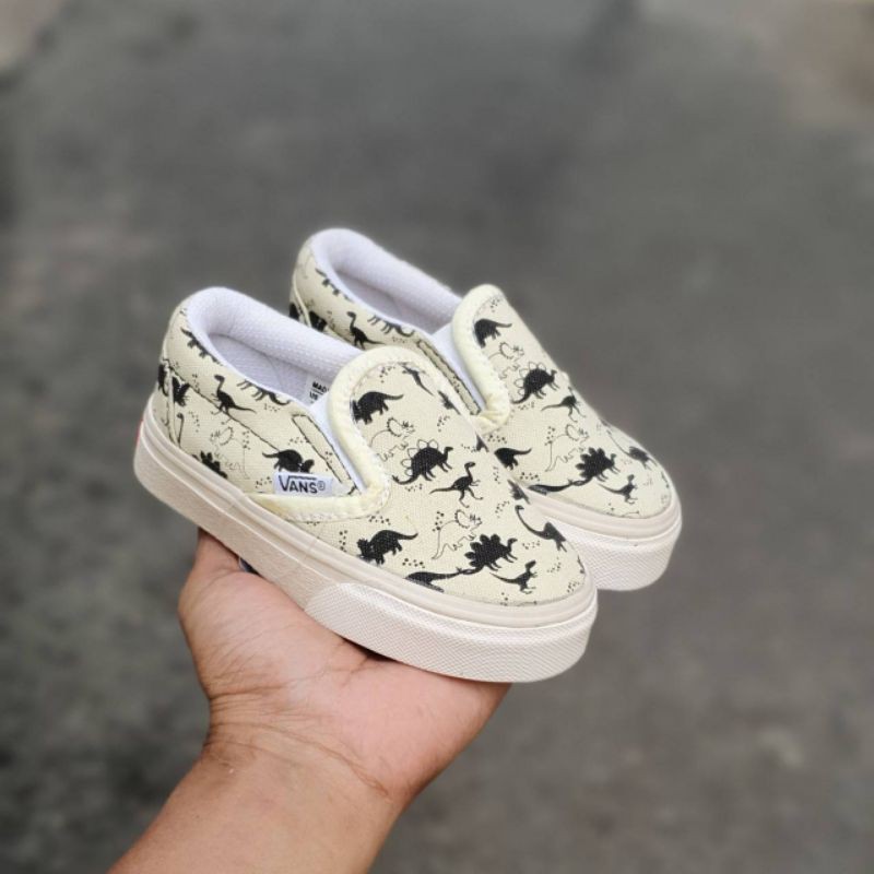 baby dinosaur vans