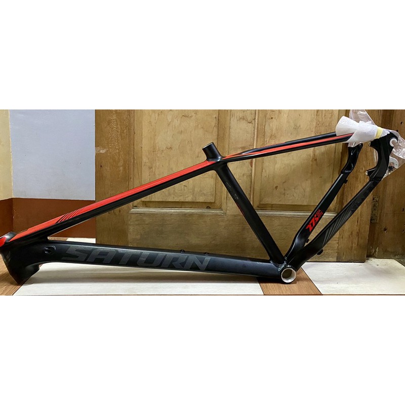 saturn mtb frame