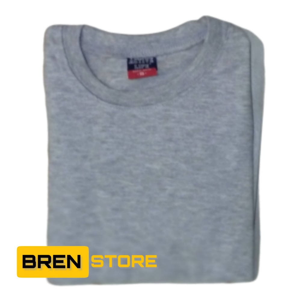 gray tee shirt