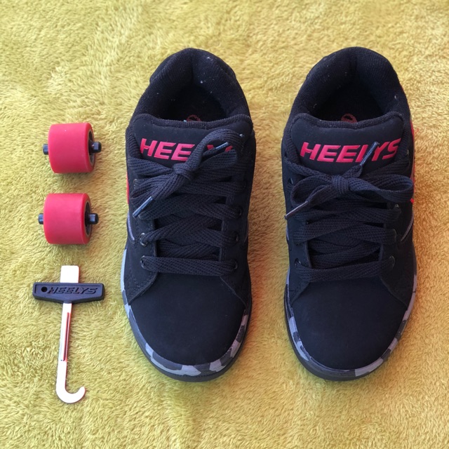 heelys size 9.5