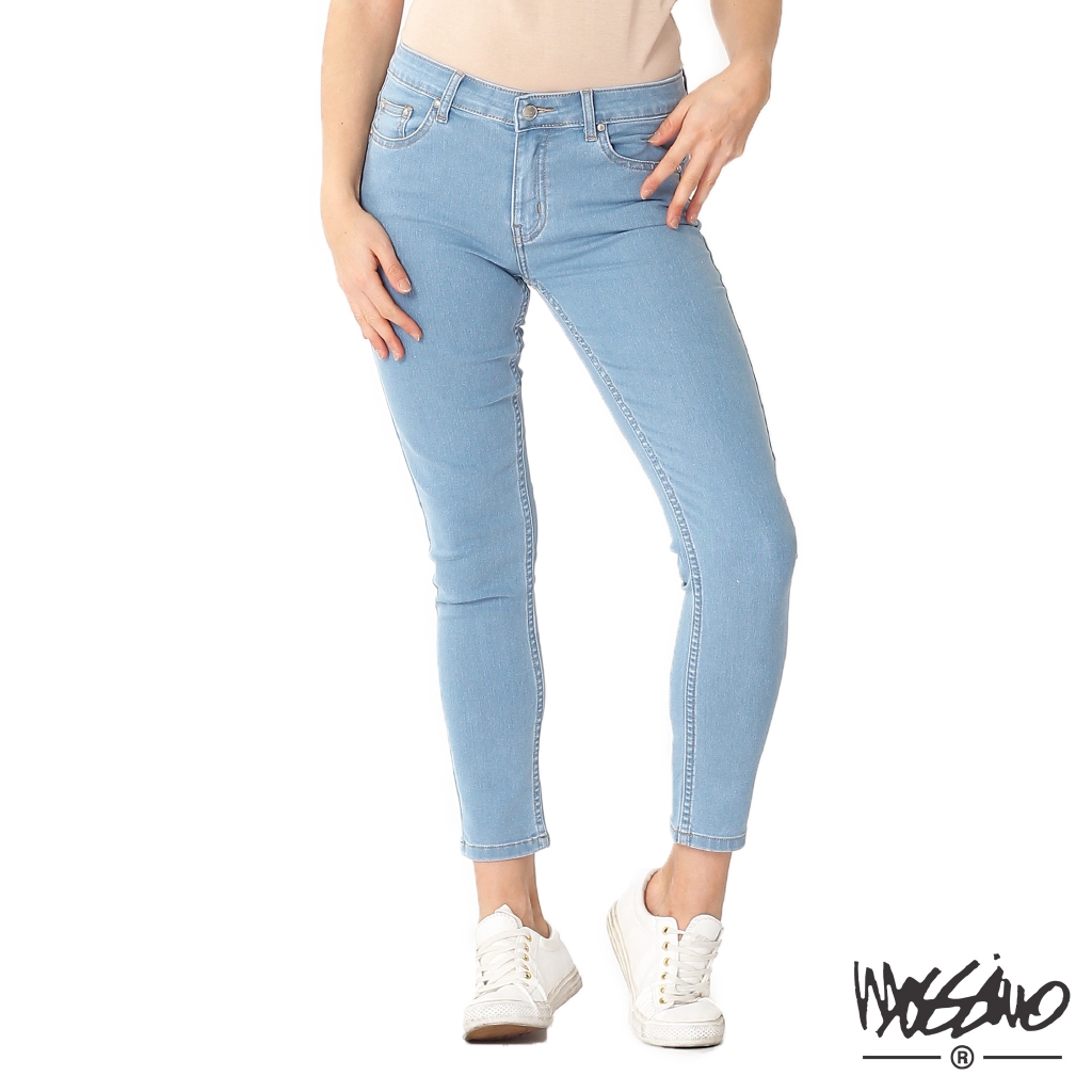 light blue color jeans for girl