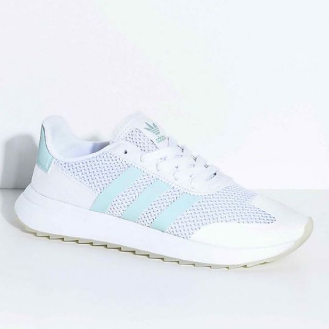 adidas flashback white