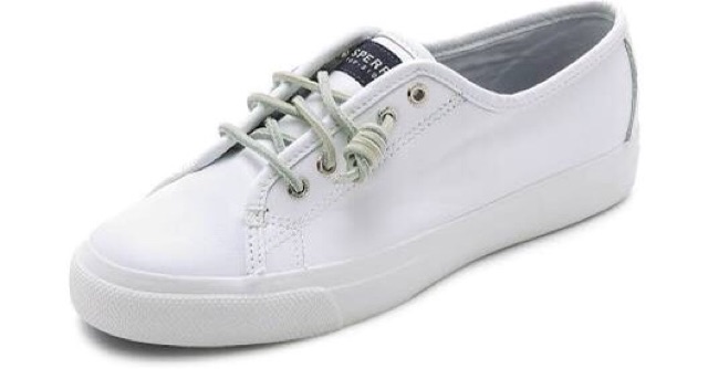 sperry women's seacoast leather sneakers