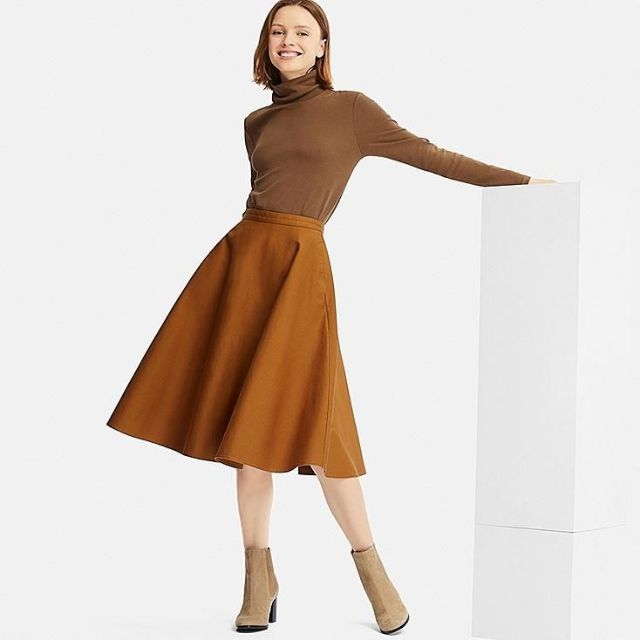 uniqlo brown skirt