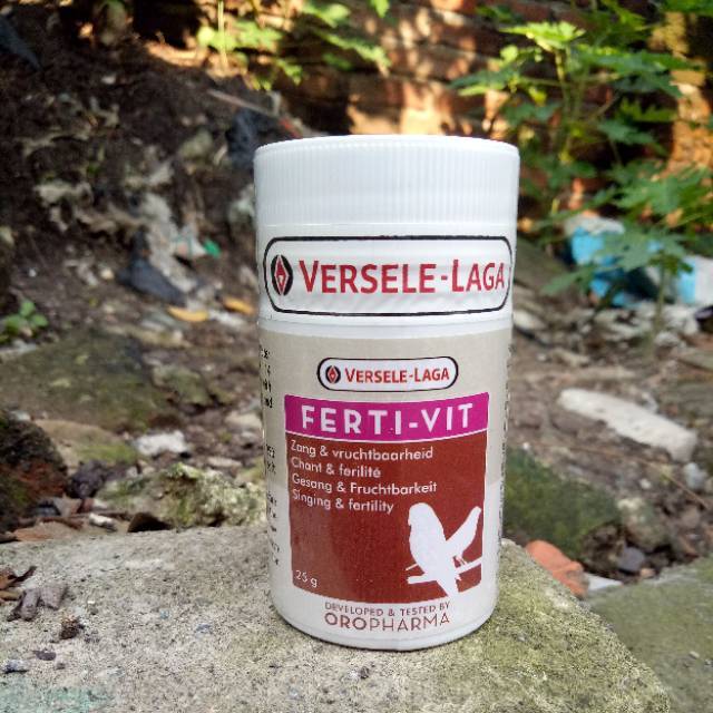 Versele-Laga Vitamin 25g for Lovebirds/Atlantic Canary/Starling Bird