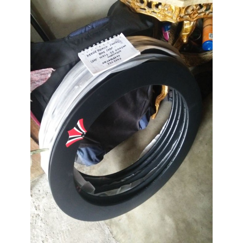 700c mag wheels