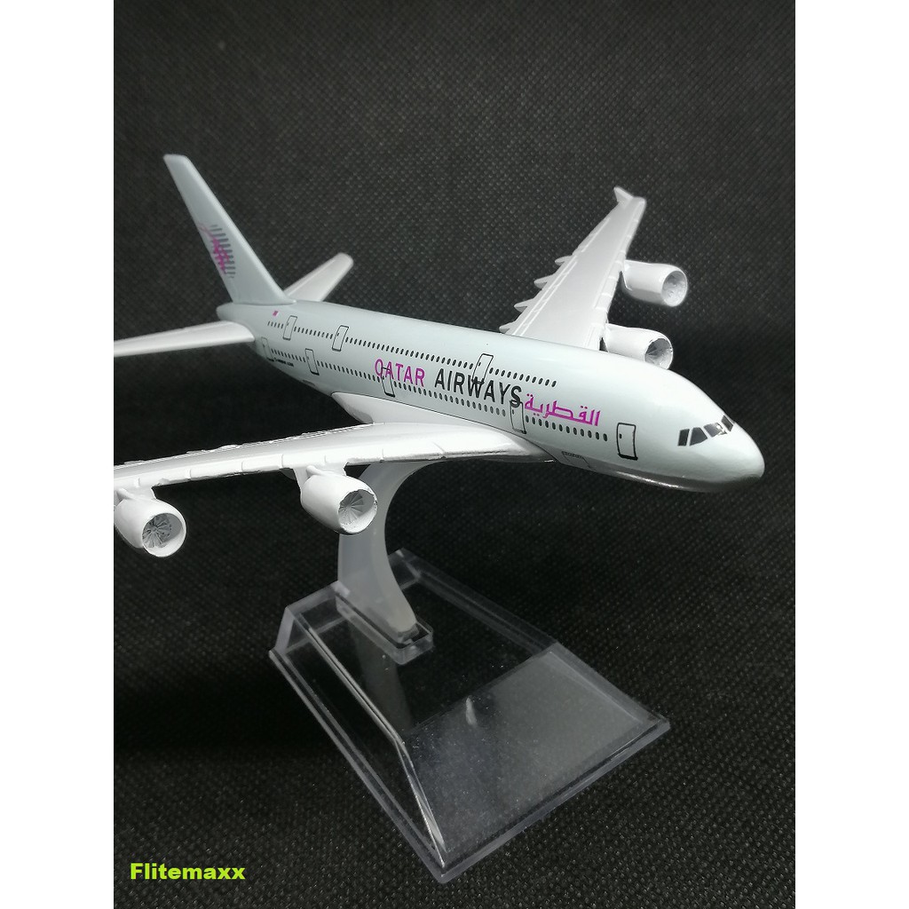 qatar airways toy airplane