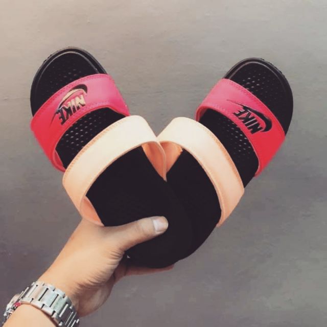 nike benassi 2 strap