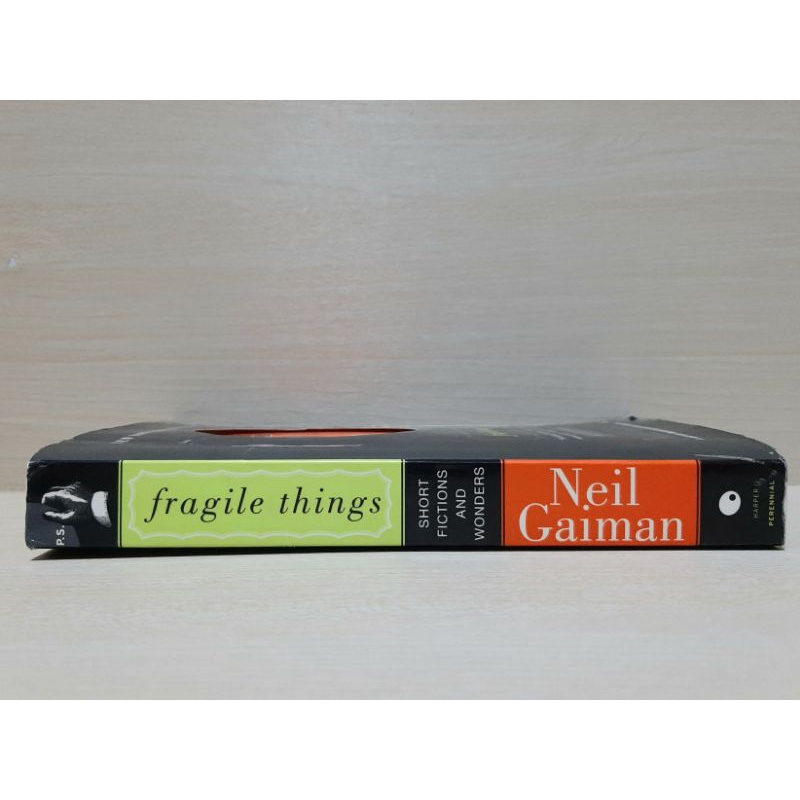 Fragile Things by Neil Gaiman