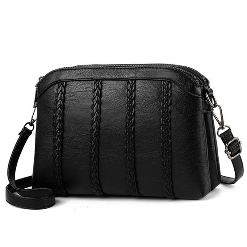 short strap shoulder bag