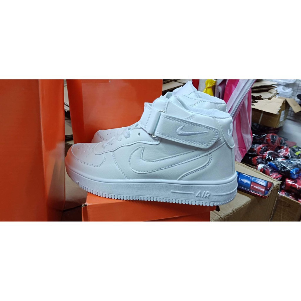 nike white shoes high cut