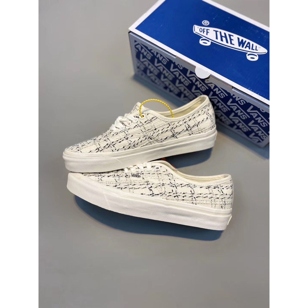 barneys shoes