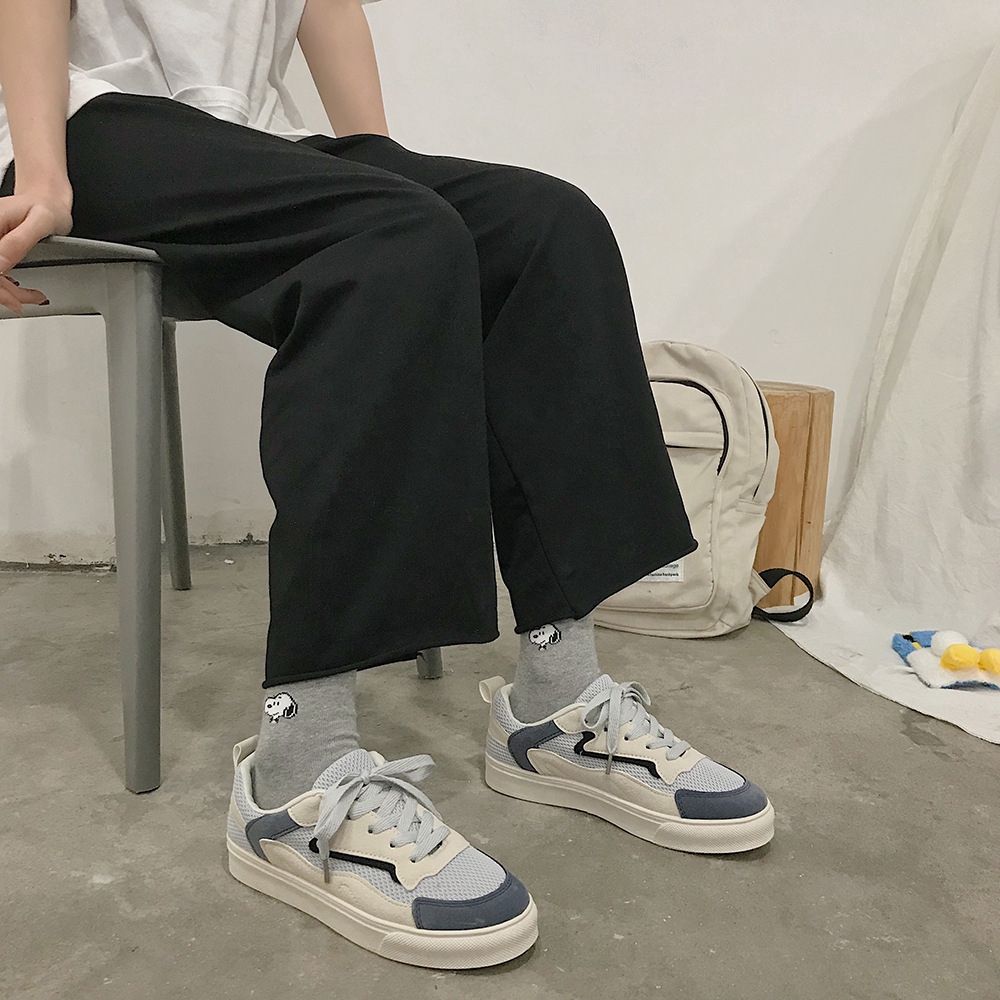 simple canvas sneakers