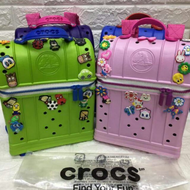 crocs lunch bag