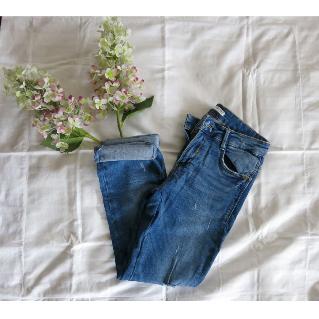 ripped jeans zara