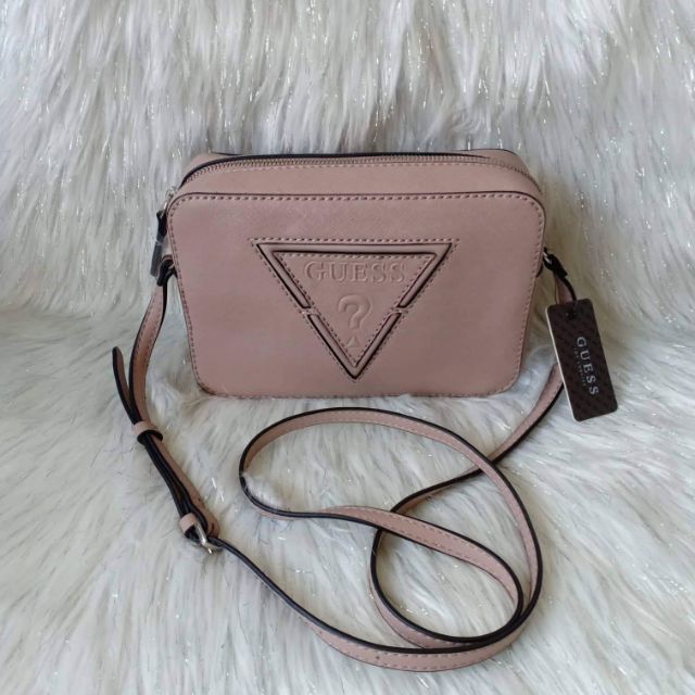 Guess Sling Bag On Hand Original Guess Sling Bag New From Us And Guaranteed In Good Condition Shopee Philippines