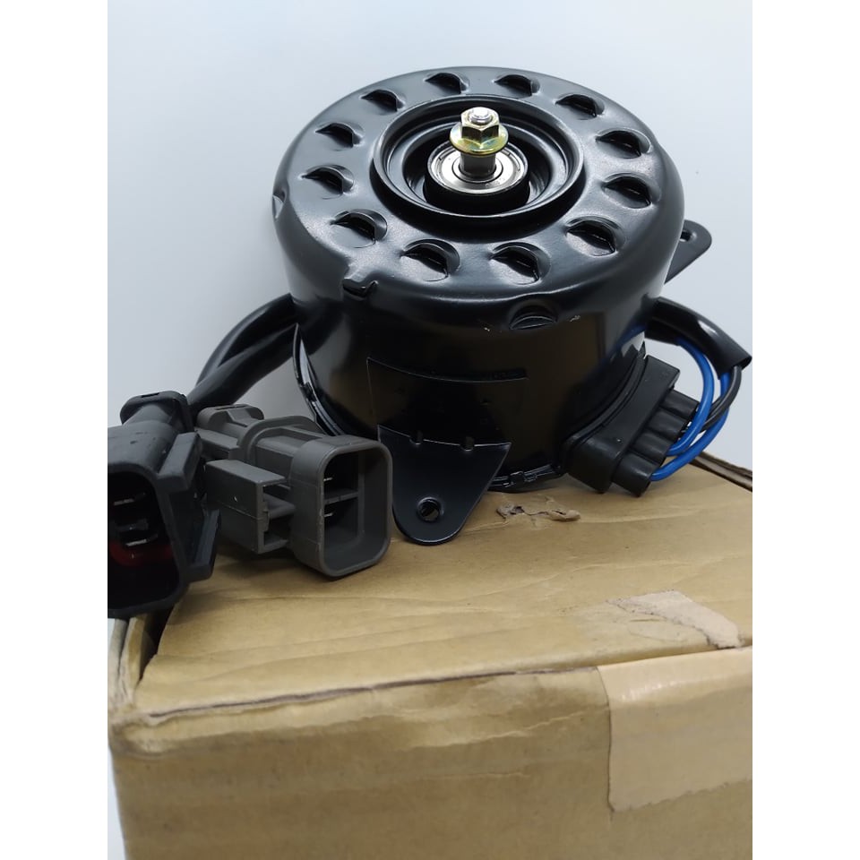 NISSAN JUKE 4 WIRES AUX FAN / FAN MOTOR / CONDENSER MOTOR FOR CAR