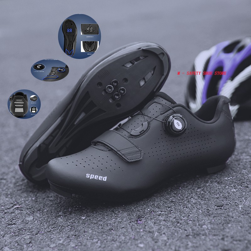 cycling shoes and pedals set