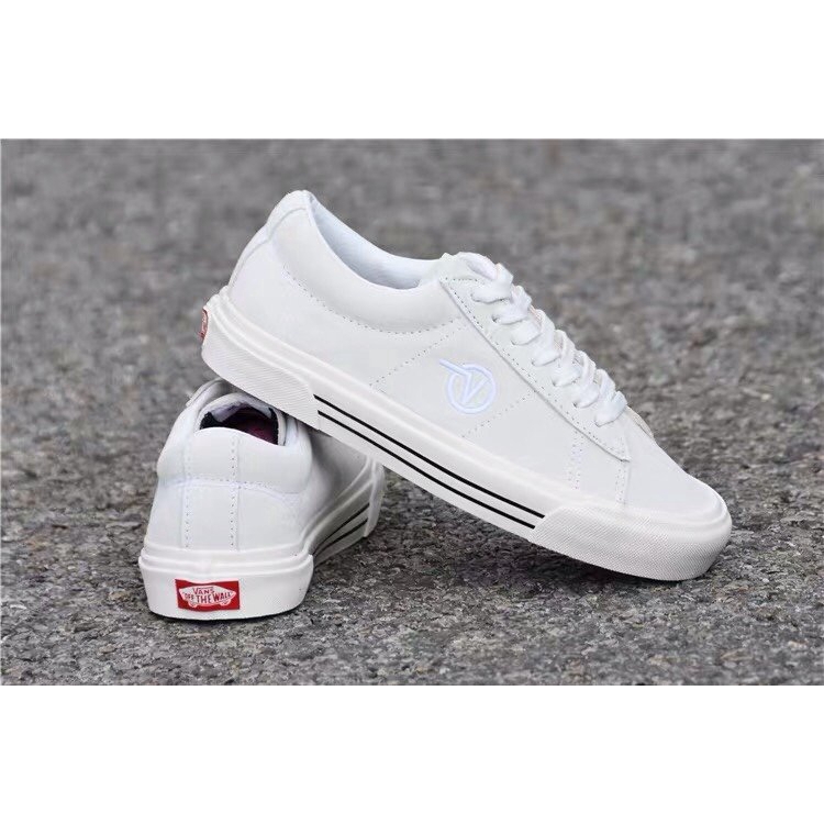 fluffy vans shoes