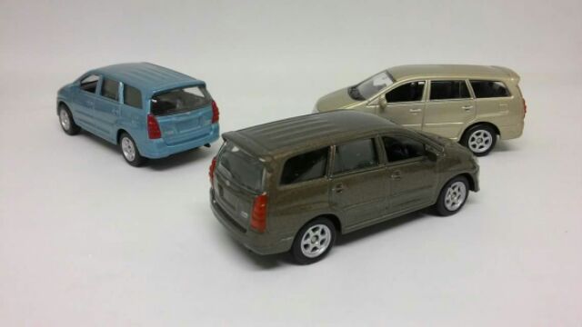 fortuner diecast