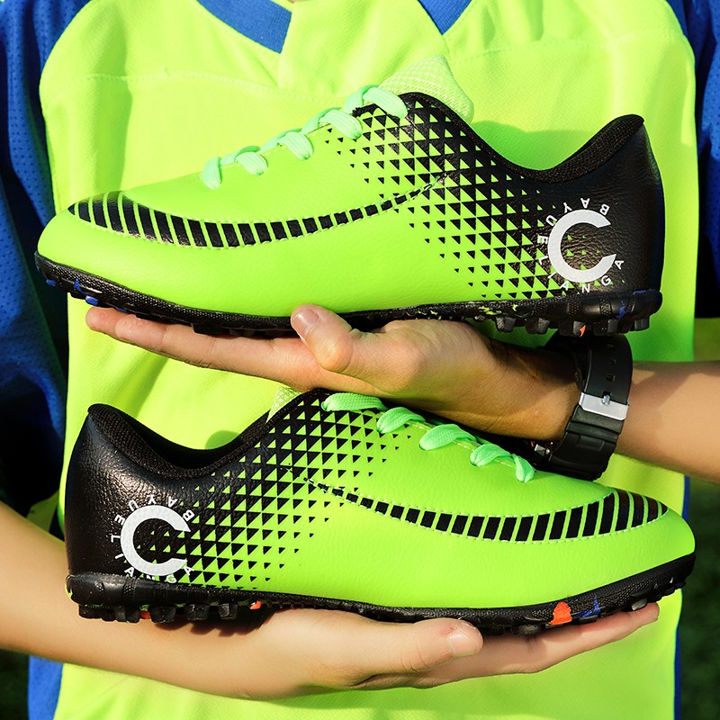 ronaldo soccer cleats youth