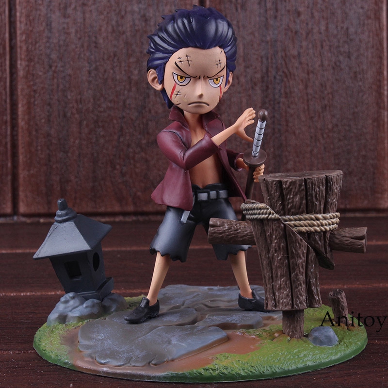 one piece mihawk figure