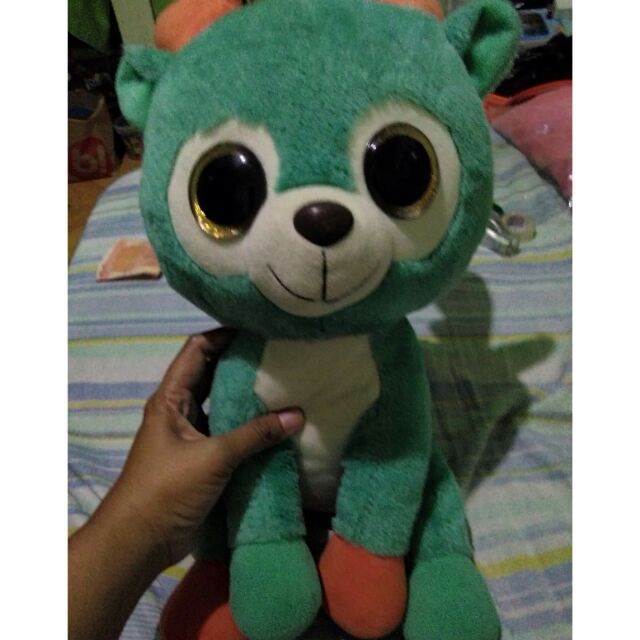 stuffed animals with the big eyes