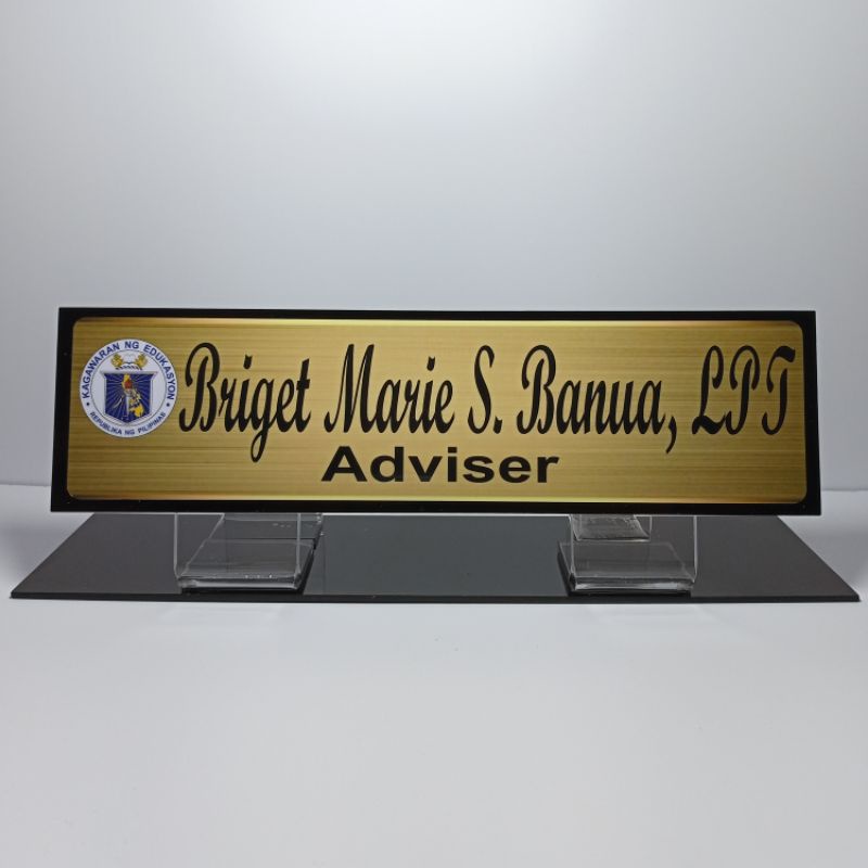 nameplate-table-name-plate-customized-nameplate-desk-name-plate-office