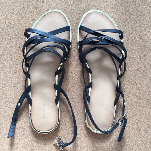 tommy hilfiger strappy sandals