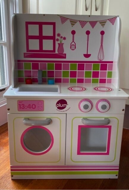 plum 2 in 1 kitchen dollhouse