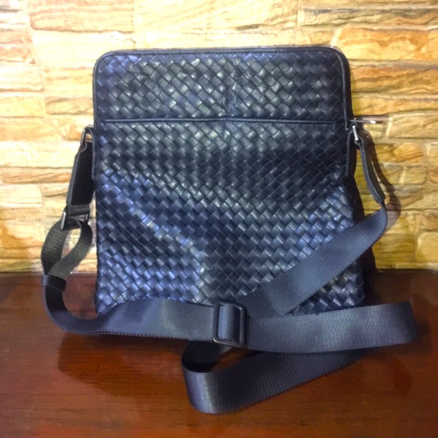 bottega sling bag