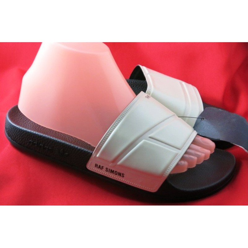 checker leadcat sandals