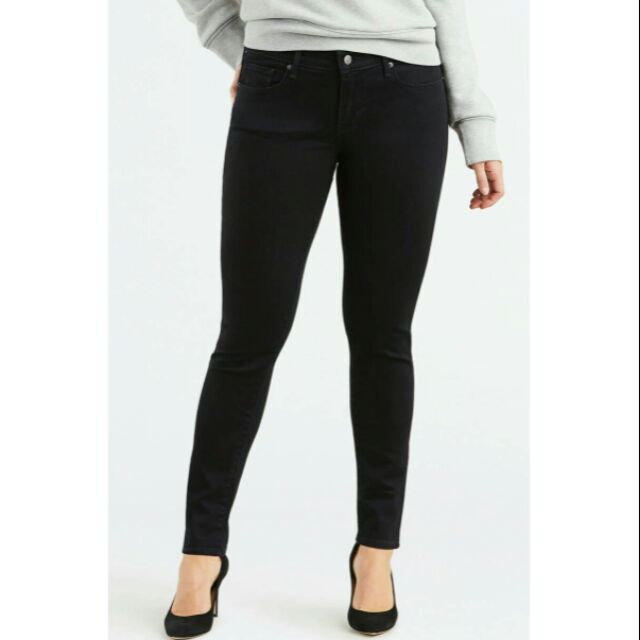 levi curvy skinny jeans